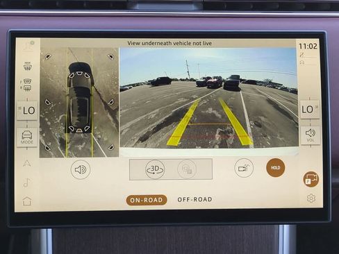 New 2025 Land Rover Range Rover SE image 31