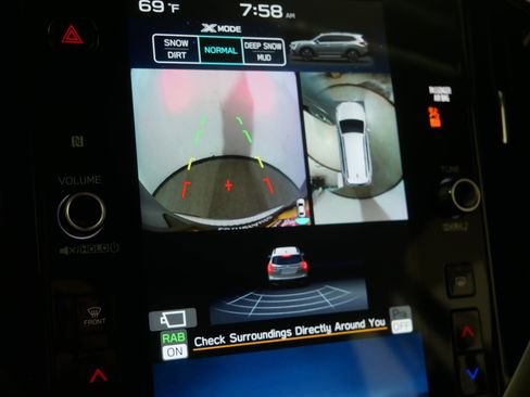 Used 2025 Subaru Ascent Touring w/ Popular Package #2 image 32