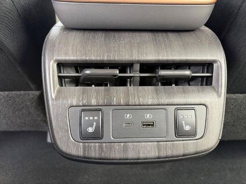 Certified 2024 Nissan Ariya FWD image 30