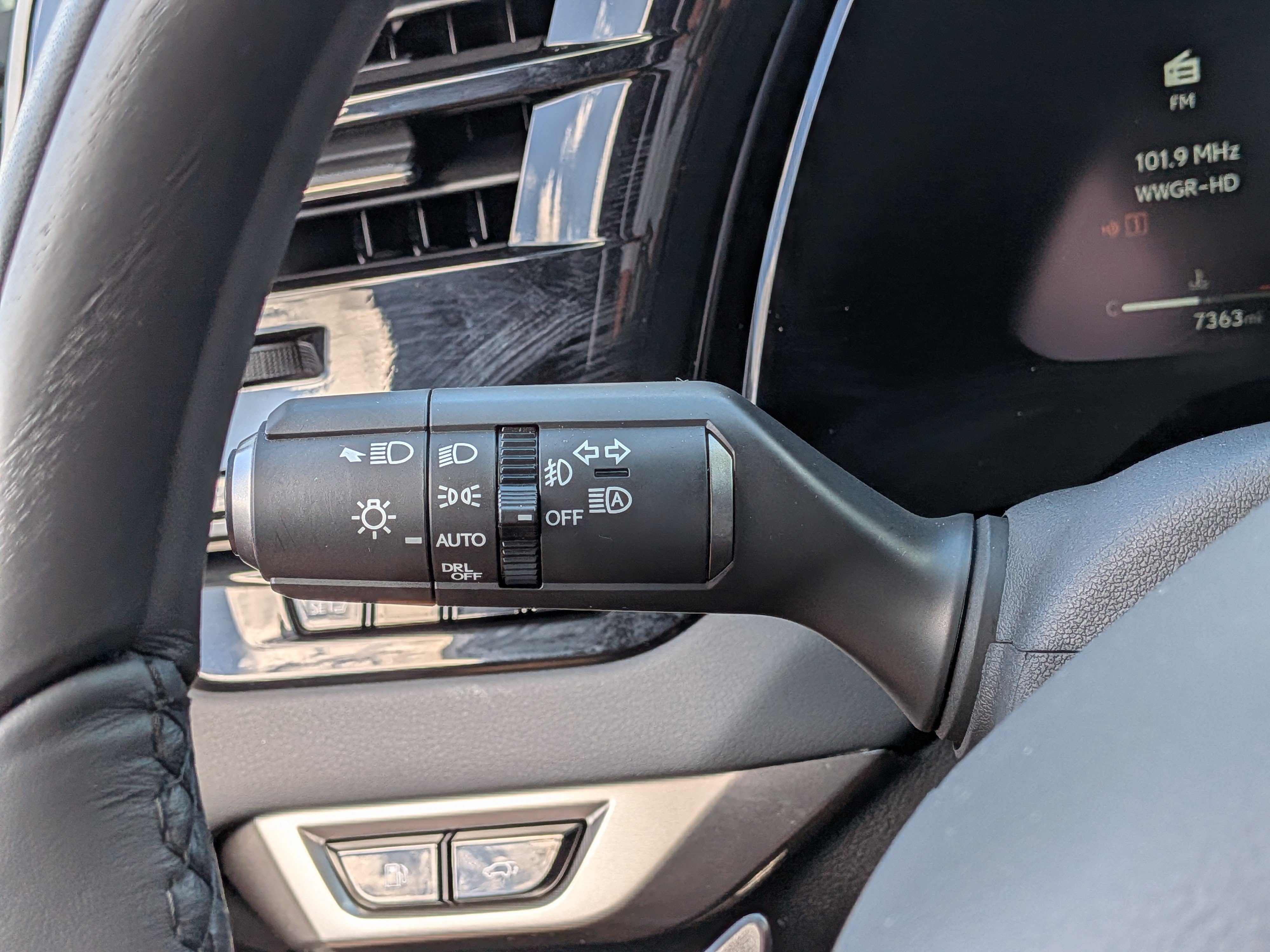 Used 2026 Lexus RX 350h AWD/4WD image 30