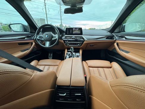 Used 2019 BMW 540i w/ M Sport Package RWD image 16