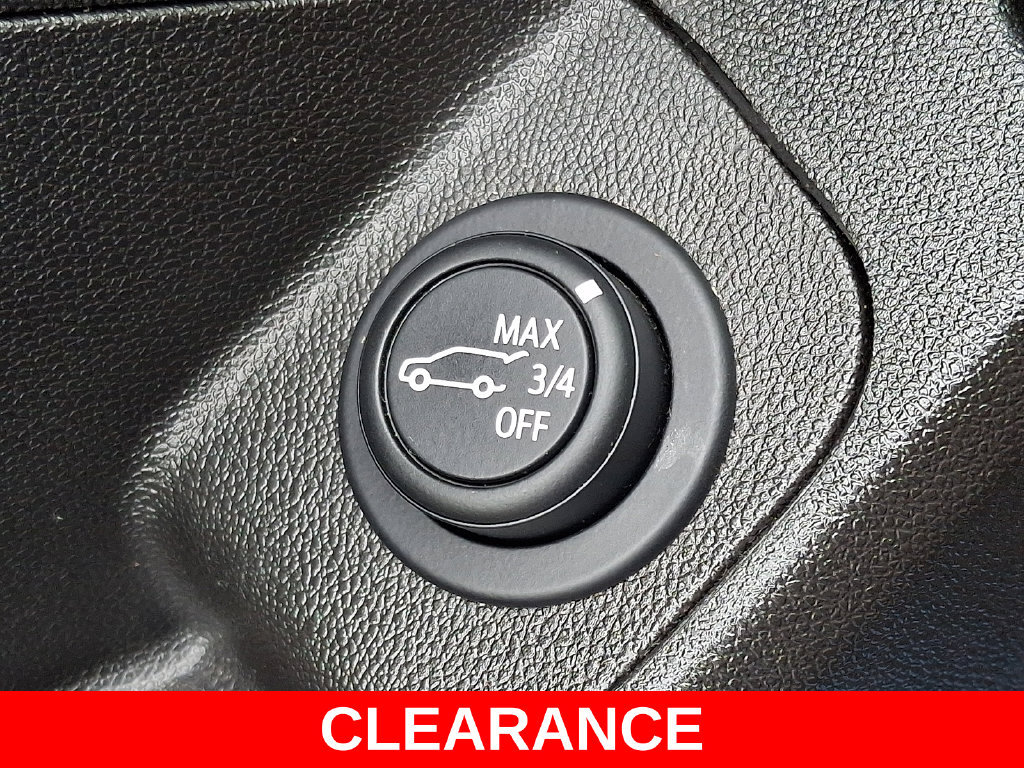 Used 2024 GMC Terrain SLT AWD/4WD image 24
