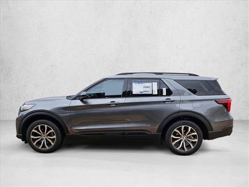 New 2026 Ford Explorer ST-Line w/ Premium Package image 5