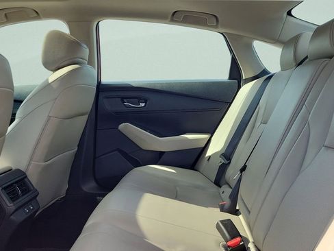 Used 2024 Honda Accord EX-L image 10