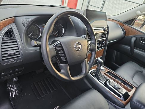 Used 2024 Nissan Armada SL w/ Captain's Chairs Package image 24