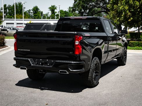 Used 2021 Chevrolet Silverado 1500 LT Trail Boss w/ Bed Protection Package image 10