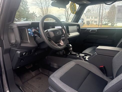 Used 2025 Ford Bronco 2-Door image 9
