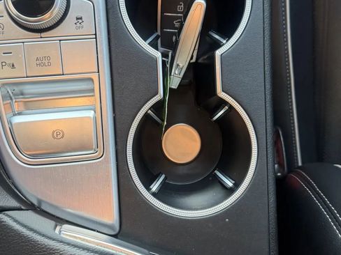 Used 2020 Genesis G70 2.0T w/ Elite Package image 23