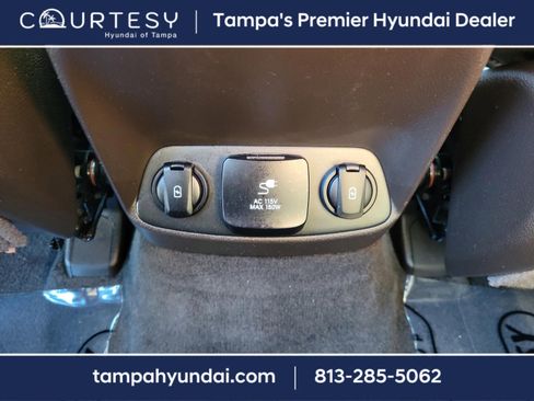 Certified 2020 Hyundai Santa Fe Limited image 8