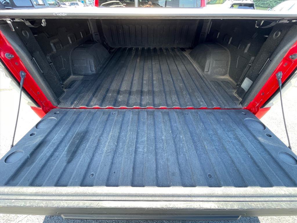 Used 2020 Chevrolet Silverado 1500 Custom Trail Boss w/ Custom Convenience Package AWD/4WD image 7