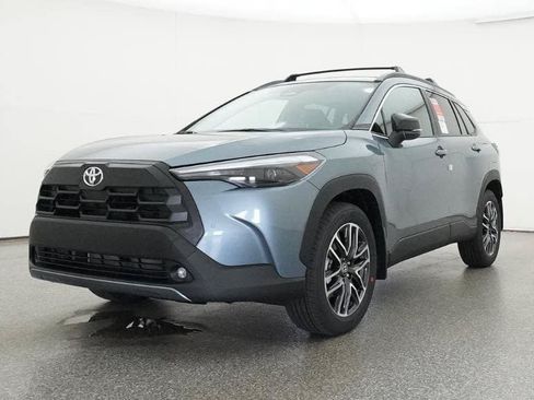 New 2026 Toyota Corolla Cross XLE AWD/4WD image 32