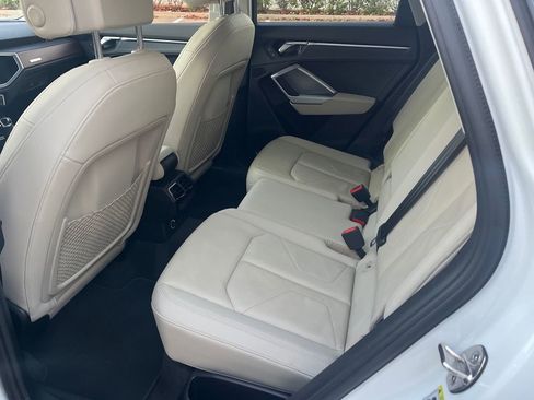 Used 2020 Audi Q3 2.0T Premium Plus w/ Premium Plus Package image 18