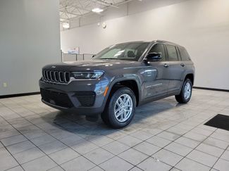 New 2026 Jeep Grand Cherokee Laredo X AWD/4WD video 2