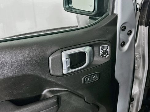 Used 2023 Jeep Wrangler Unlimited w/ 8.4" Radio Group AWD/4WD image 15
