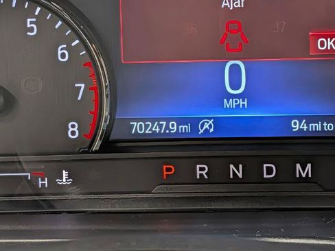 Certified 2020 Ford Explorer XLT w/ Equipment Group 202A AWD/4WD image 17