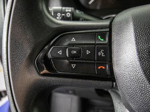 Used 2025 RAM ProMaster 2500 w/ Convenience Group FWD image 12