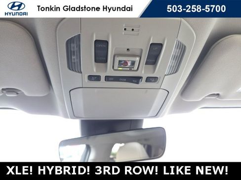 Used 2022 Toyota Highlander XLE image 21