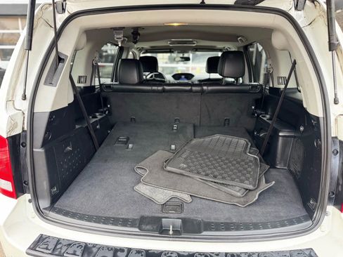 Used 2014 Honda Pilot Touring image 9
