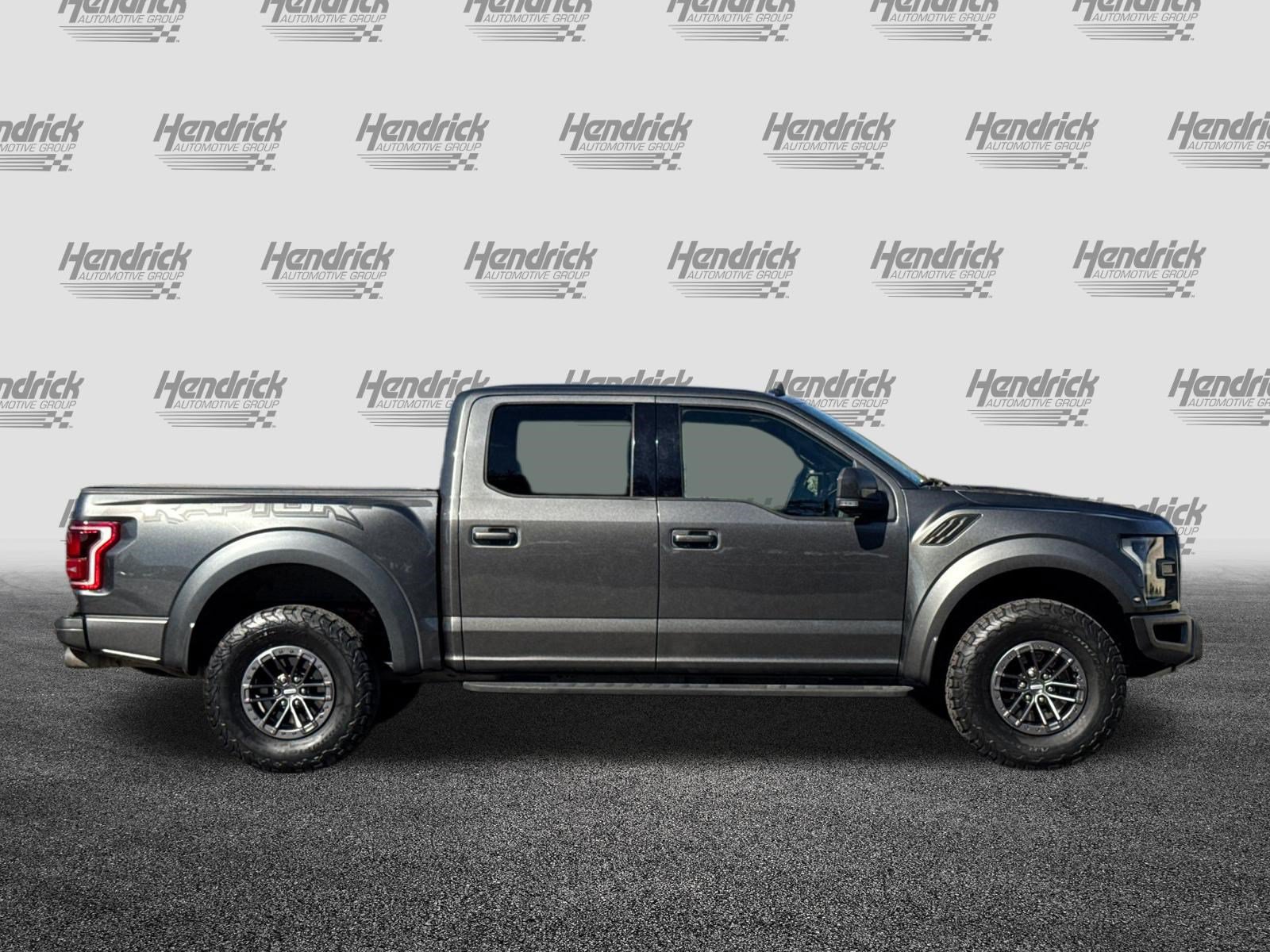 Used 2019 Ford F150 Raptor w/ Equipment Group 802A Luxury AWD/4WD image 3