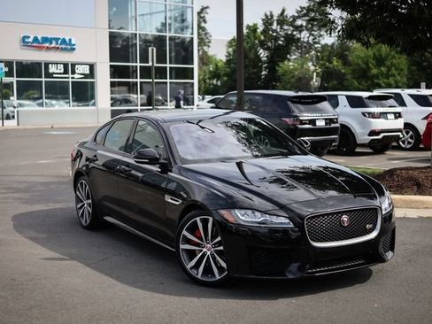 Used 2018 Jaguar XF S AWD/4WD image 2