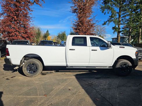New 2026 RAM 3500 Tradesman image 8