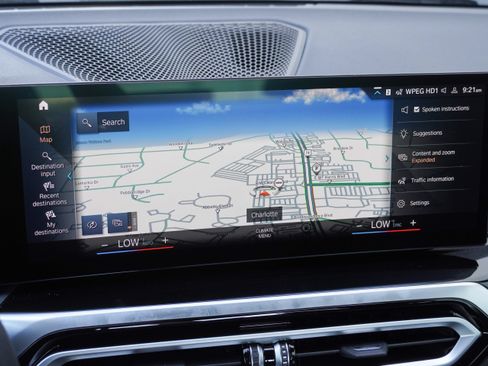 Used 2023 BMW 330i Sedan w/ Premium Package RWD image 28