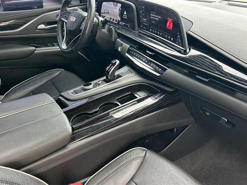 Used 2021 Cadillac Escalade Sport w/ Driver Assist Tech Package image 18