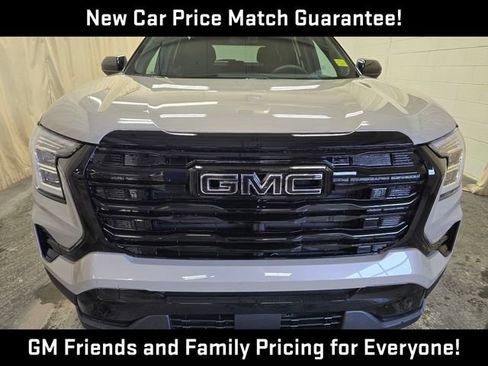 New 2026 GMC Terrain Elevation w/ Black Edition image 4