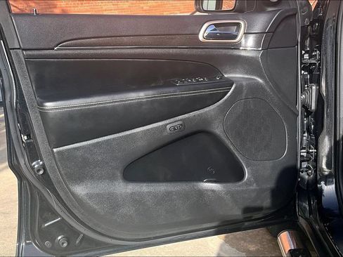 Used 2015 Jeep Grand Cherokee Limited RWD image 24