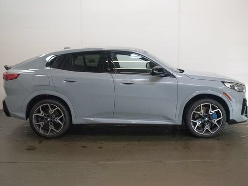 Used 2025 BMW X2 M35i AWD/4WD image 3