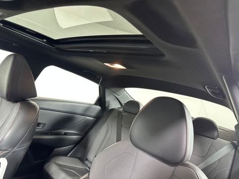 Used 2023 Hyundai Elantra N Line image 12