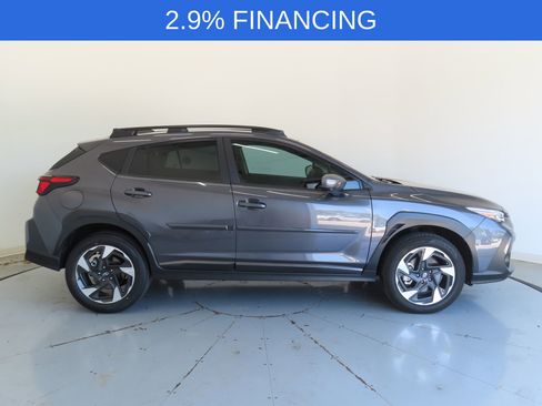 Used 2025 Subaru Crosstrek 2.5i Limited w/ Crosstrek Mirror Package image 2