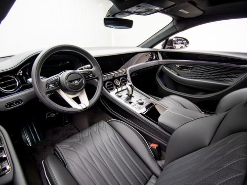 New 2026 Bentley Continental GT AWD/4WD image 10