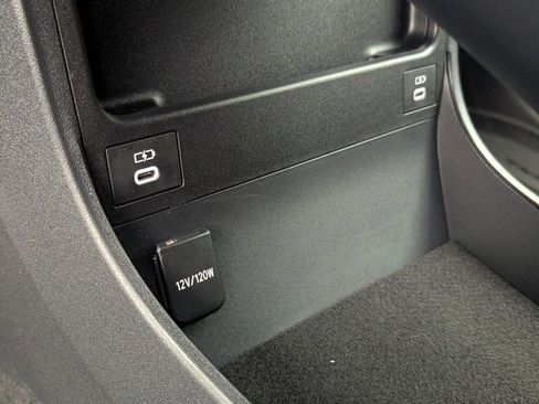 Used 2023 Subaru Solterra AWD image 22