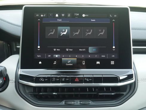 New 2026 Jeep Compass Limited AWD/4WD image 19