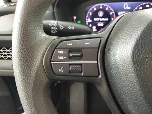 Used 2024 Honda Accord EX image 22