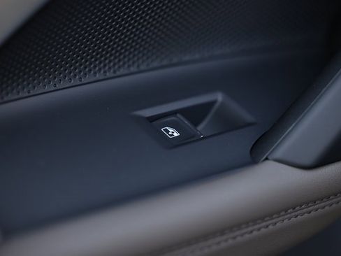 New 2025 Audi Q5 2.0T Premium Plus image 25