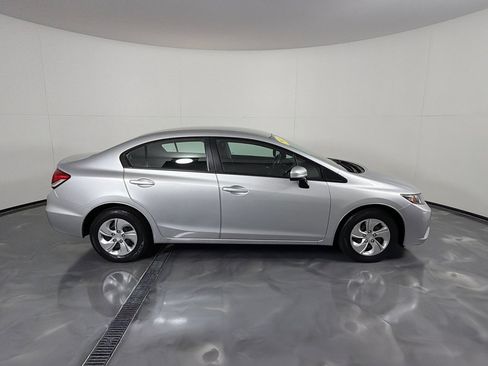 Used 2015 Honda Civic LX image 4