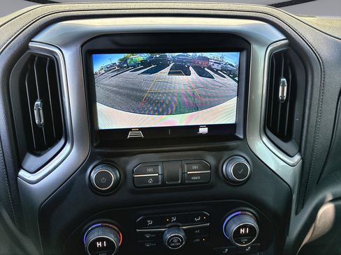 Used 2022 Chevrolet Silverado 1500 LT Trail Boss AWD/4WD image 29