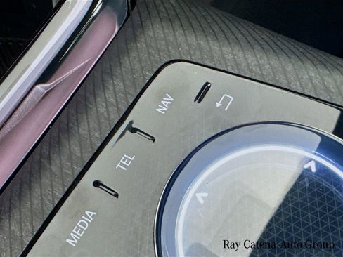 Used 2025 BMW X3 xDrive30i w/ Premium Package image 13