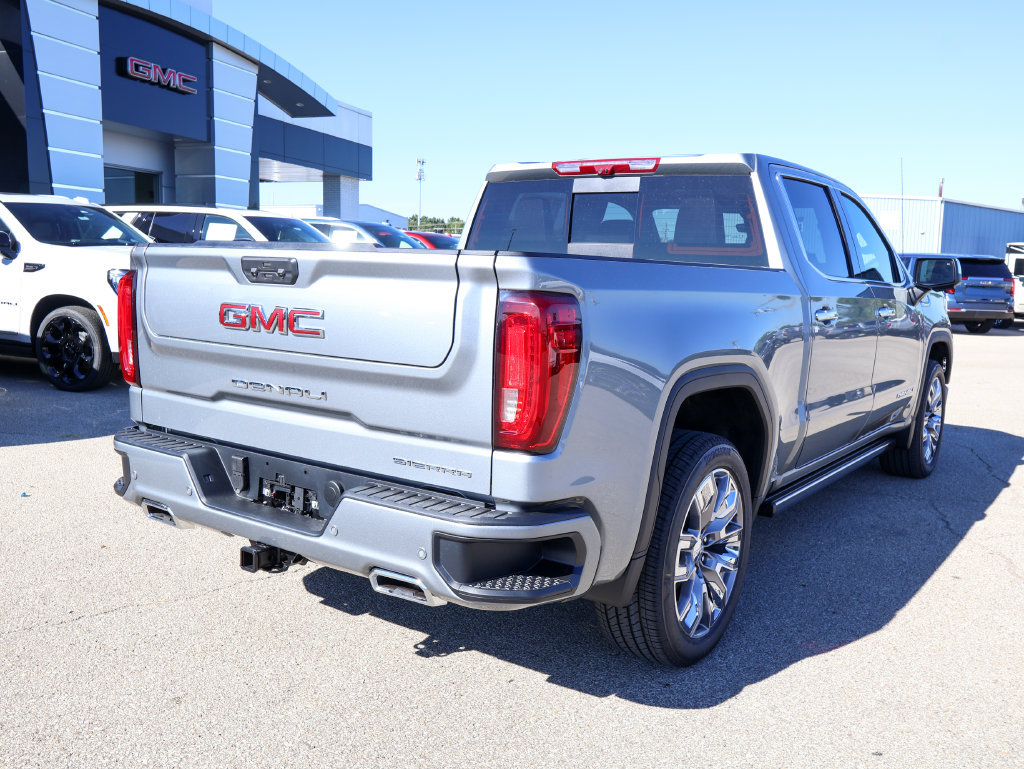 New 2026 GMC Sierra 1500 Denali w/ Denali Reserve Package AWD/4WD image 3