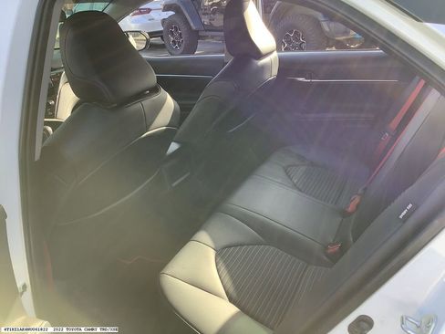 Used 2022 Toyota Camry TRD w/ TRD Package w/JBL Audio FWD image 8