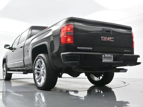 Used 2015 GMC Sierra 1500 Denali w/ Driver Alert Package AWD/4WD image 46