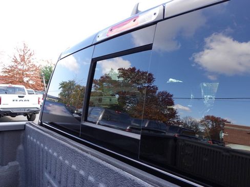 Used 2023 RAM 1500 Big Horn image 23