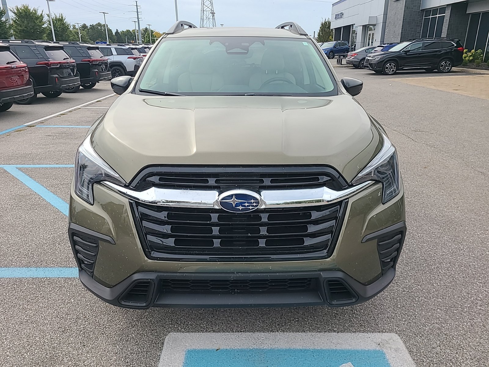 Used 2024 Subaru Ascent Limited AWD/4WD image 7