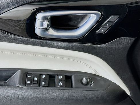 Used 2022 Jeep Compass Limited w/ Elite Group AWD/4WD image 26