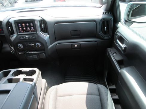 Used 2022 Chevrolet Silverado 1500 Custom AWD/4WD image 15