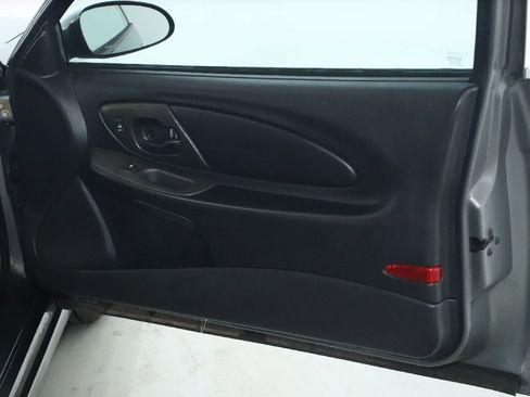 Used 2004 Chevrolet Monte Carlo SS w/ Preferred Equipment Group image 27