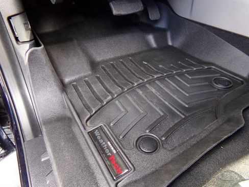 Used 2021 Ford F250 XLT w/ XLT Premium Package image 36