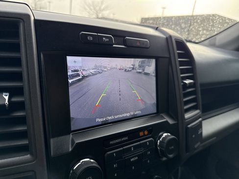 Used 2022 Ford F350 XL w/ Power Equipment Group image 22